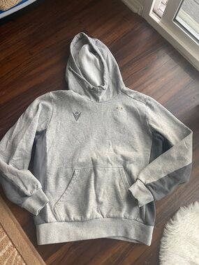 MACARON Men's Light Grey Hooded Sweatshirt with Dark Grey Panels